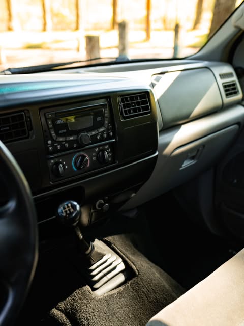 FORD F-250 XLT-L - Imagem 18
