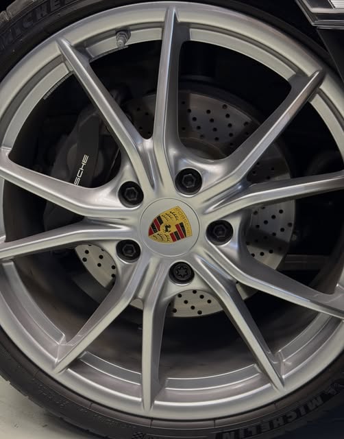 PORSCHE 718 BOXSTER - Imagem 12