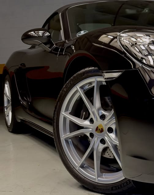 PORSCHE 718 BOXSTER - Imagem 13