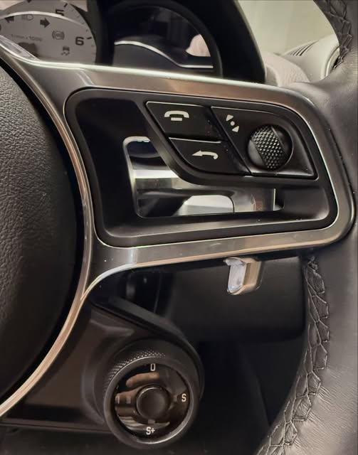 PORSCHE 718 BOXSTER - Imagem 10