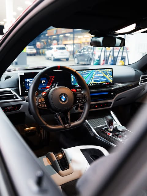 BMW M4 COMPETITION TRACK - Imagem 4