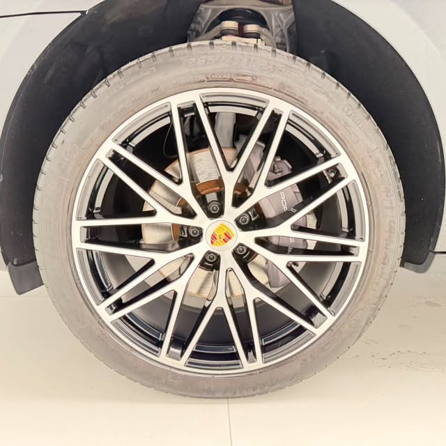 PORSCHE MACAN 2.0 TURBO - Imagem 8