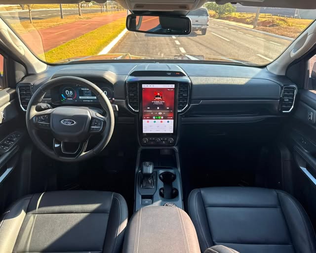 FORD RANGER LIMITED+ - Imagem 9
