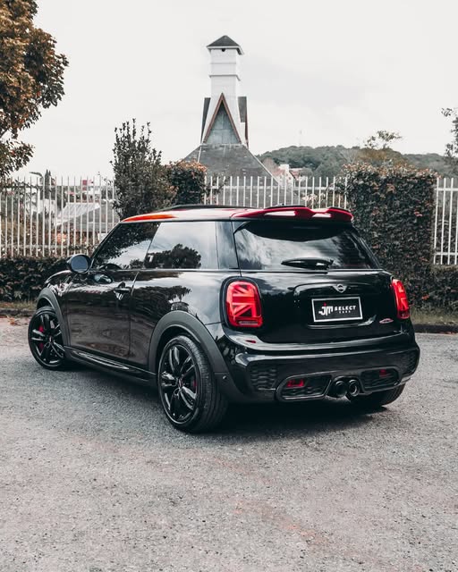 MINI COOPER JCW - Imagem 2