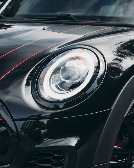MINI COOPER JCW - Imagem 8