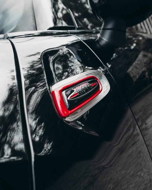 MINI COOPER JCW - Imagem 9