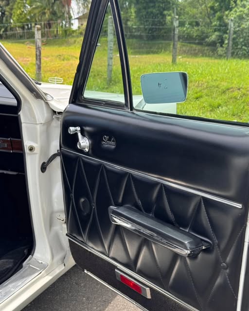 FORD LANDAU LTD - Imagem 12