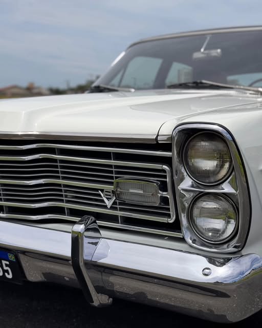 FORD LANDAU LTD - Imagem 6