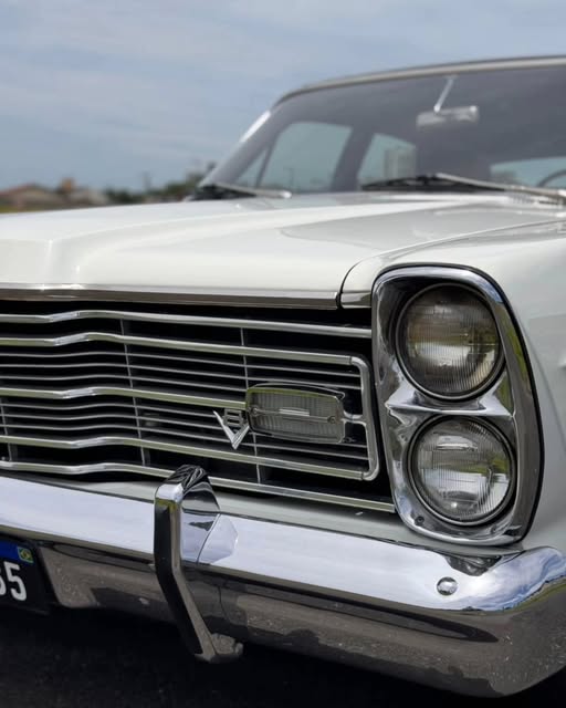 FORD LANDAU LTD - Imagem 8