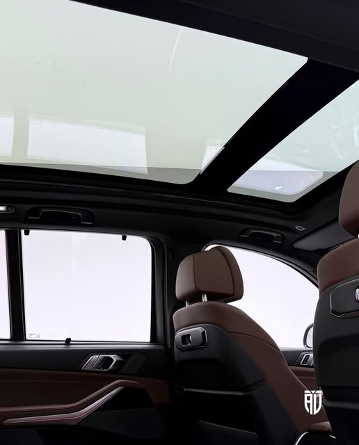 BMW X5 XDRIVE50E M SPORT - Imagem 15