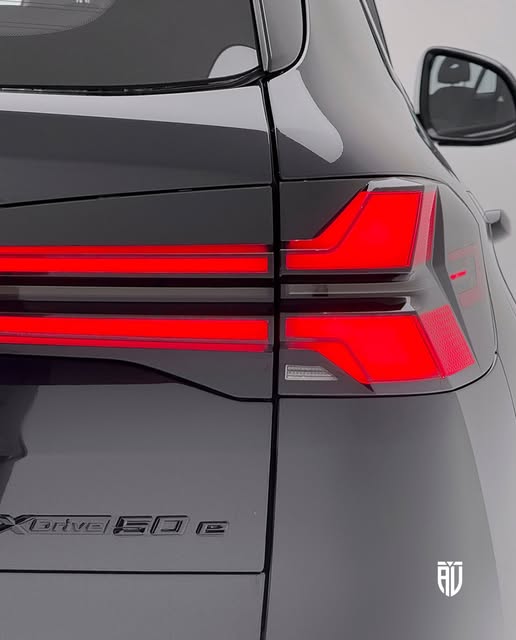 BMW X5 XDRIVE50E M SPORT - Imagem 4