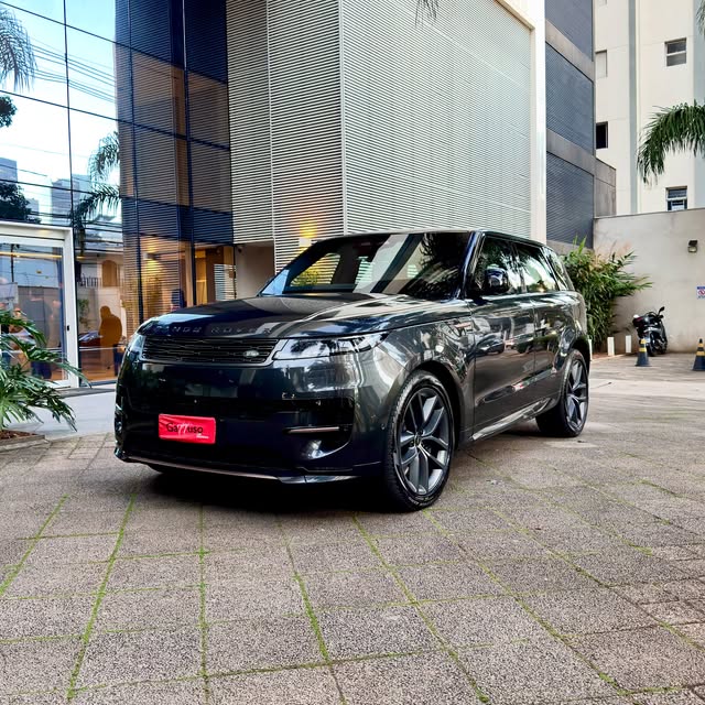 LAND ROVER RANGE ROVER SPORT P510E PHEV DYNAMIC HSE - Imagem 1