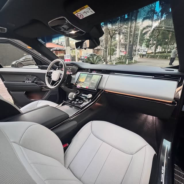 LAND ROVER RANGE ROVER SPORT P510E PHEV DYNAMIC HSE - Imagem 5