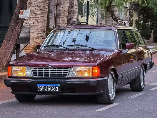 GM CARAVAN DIPLOMATA - Imagem 2