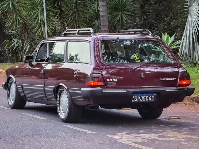 GM CARAVAN DIPLOMATA - Imagem 3