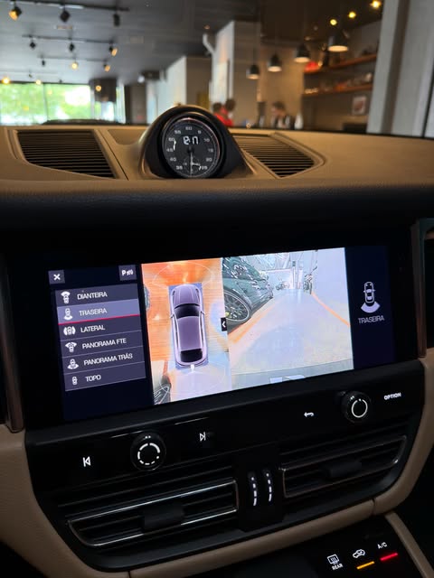 PORSCHE MACAN - Imagem 13