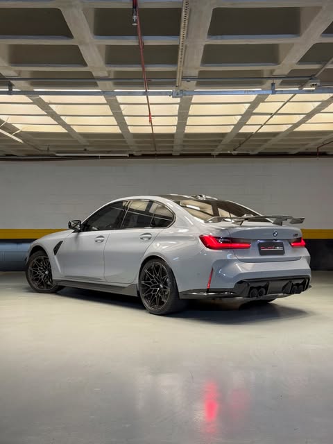 BMW M3 COMPETITION - Imagem 19