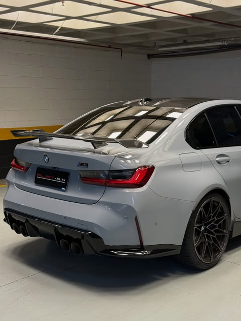 BMW M3 COMPETITION - Imagem 8