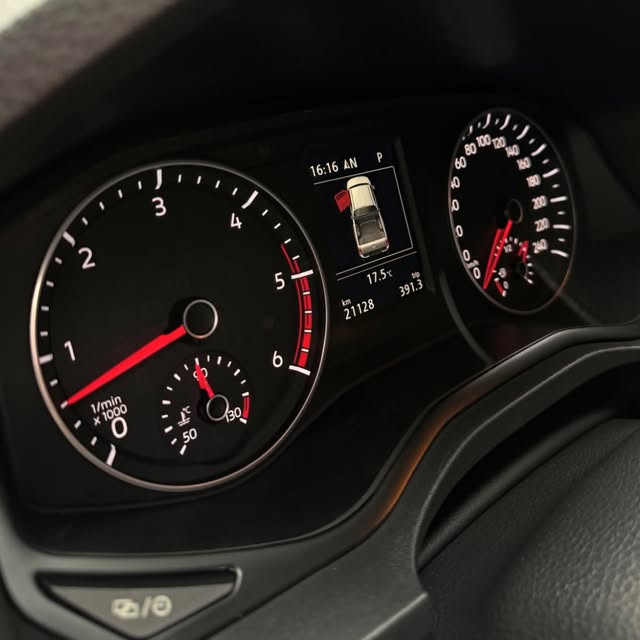 VOLKSWAGEN AMAROK EXTREME - Imagem 16