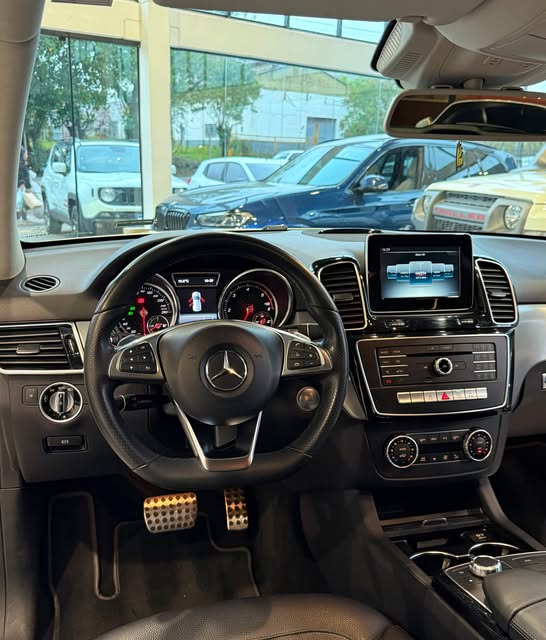 MERCEDES-BENZ GLE 350 SPORT - Imagem 3