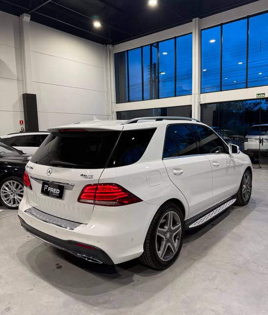 MERCEDES-BENZ GLE 350 SPORT - Imagem 7