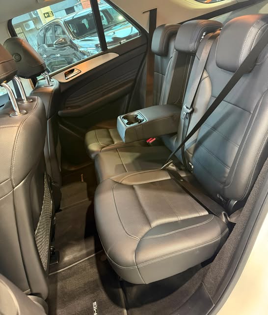 MERCEDES-BENZ GLE 350 SPORT - Imagem 8