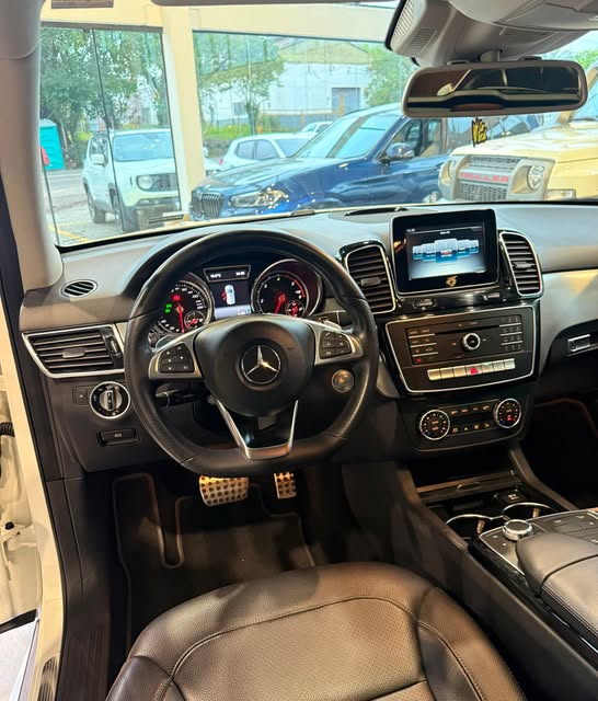 MERCEDES-BENZ GLE 350 SPORT - Imagem 9