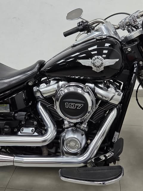 HARLEY-DAVIDSON SOFTAIL FAT BOY - Imagem 6