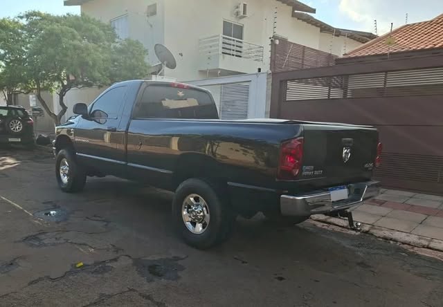 DODGE RAM 2500 SLT - Imagem 4