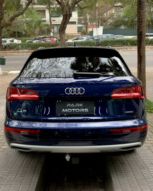 AUDI Q5 PRESTIGE PLUS - Imagem 6
