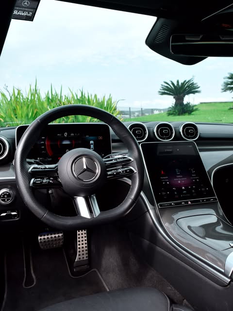 MERCEDES-BENZ C 300 AMG LINE - Imagem 4
