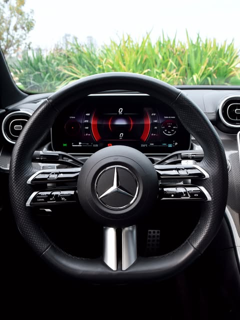 MERCEDES-BENZ C 300 AMG LINE - Imagem 7