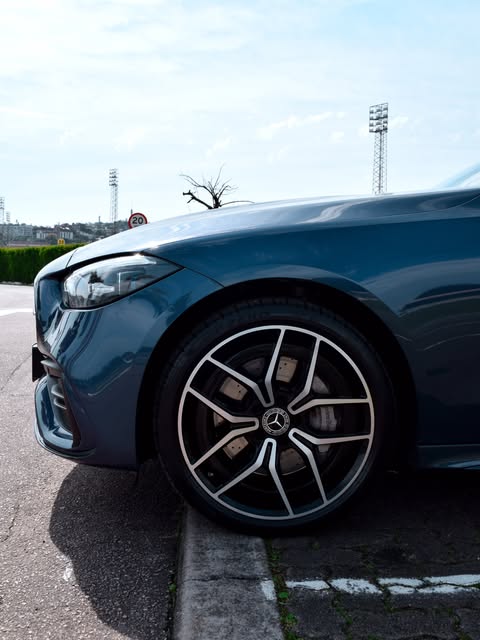 MERCEDES-BENZ C 300 AMG LINE - Imagem 8