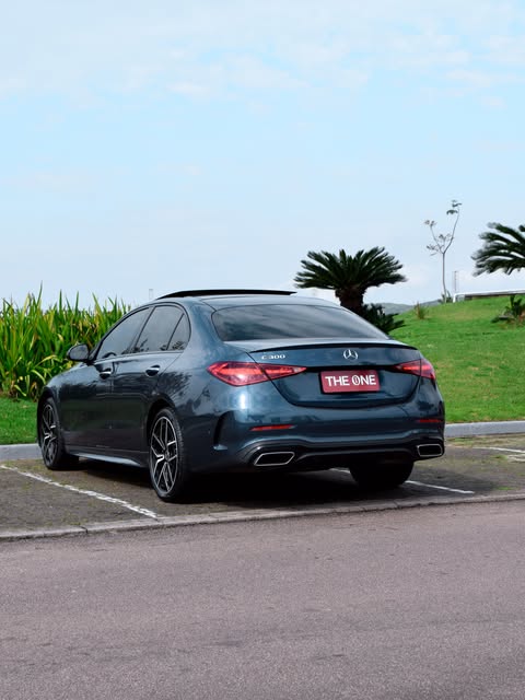MERCEDES-BENZ C 300 AMG LINE - Imagem 9