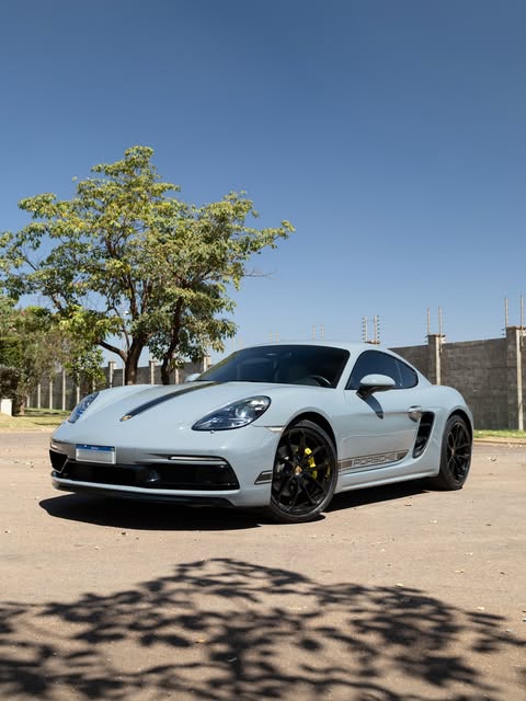 PORSCHE 718 CAYMAN STYLE EDITION - Imagem 1