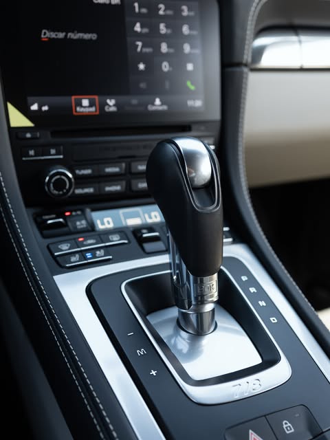 PORSCHE 718 CAYMAN STYLE EDITION - Imagem 13