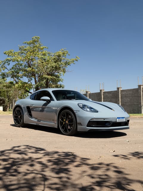 PORSCHE 718 CAYMAN STYLE EDITION - Imagem 3