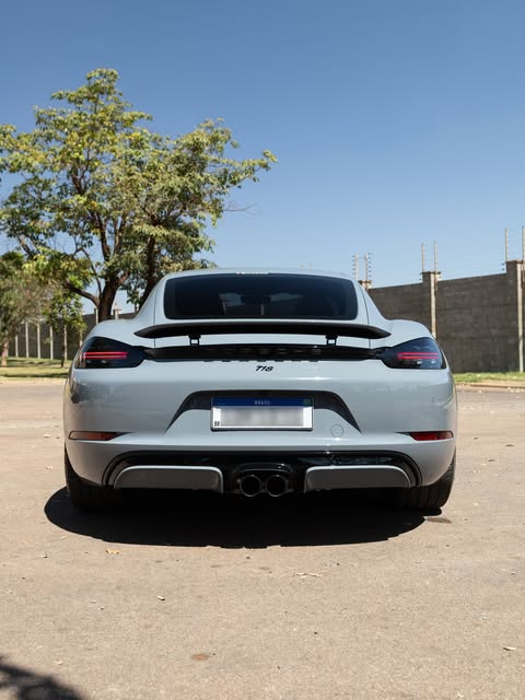 PORSCHE 718 CAYMAN STYLE EDITION - Imagem 9