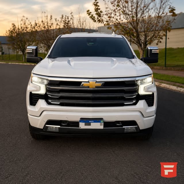 CHEVROLET SILVERADO HIGH COUNTRY - Imagem 9