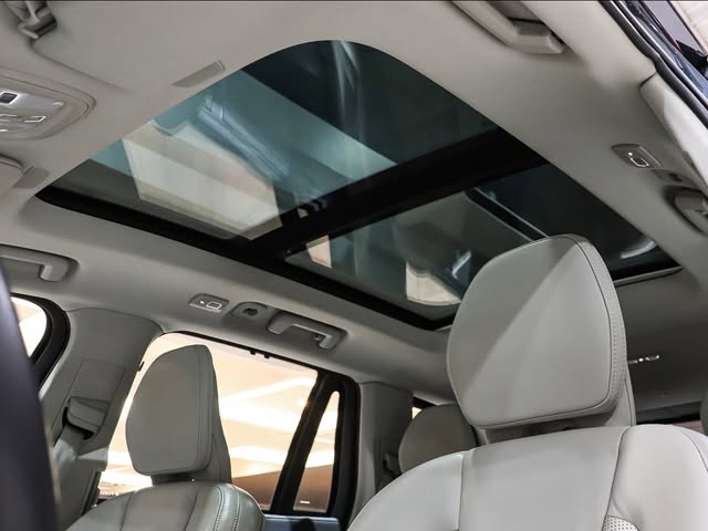VOLVO XC90 T8 ULTIMATE - Imagem 8