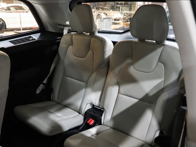 VOLVO XC90 T8 ULTIMATE - Imagem 10