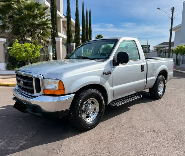 FORD F-250 XL-L - Imagem 1
