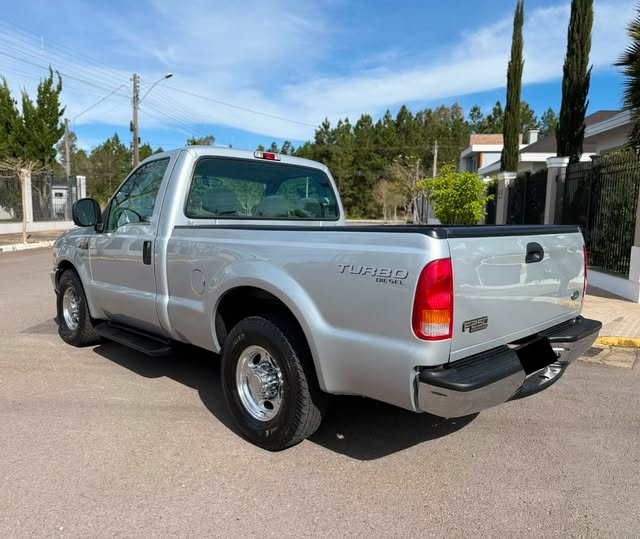 FORD F-250 XL-L - Imagem 4