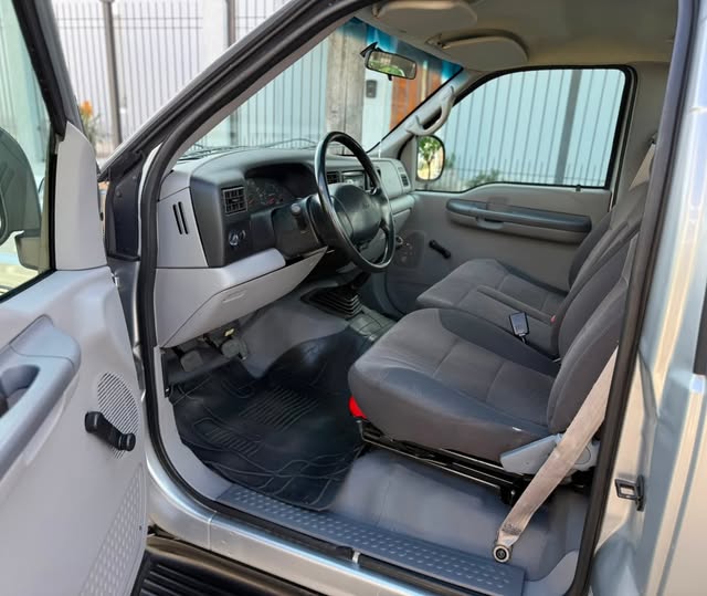 FORD F-250 XL-L - Imagem 8