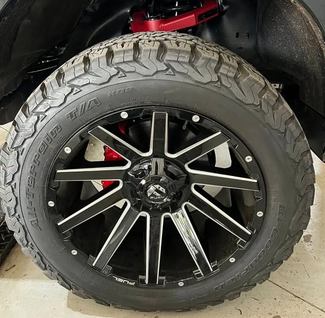 TOYOTA HILUX SRX 2.8 TURBO DIESEL - Imagem 3
