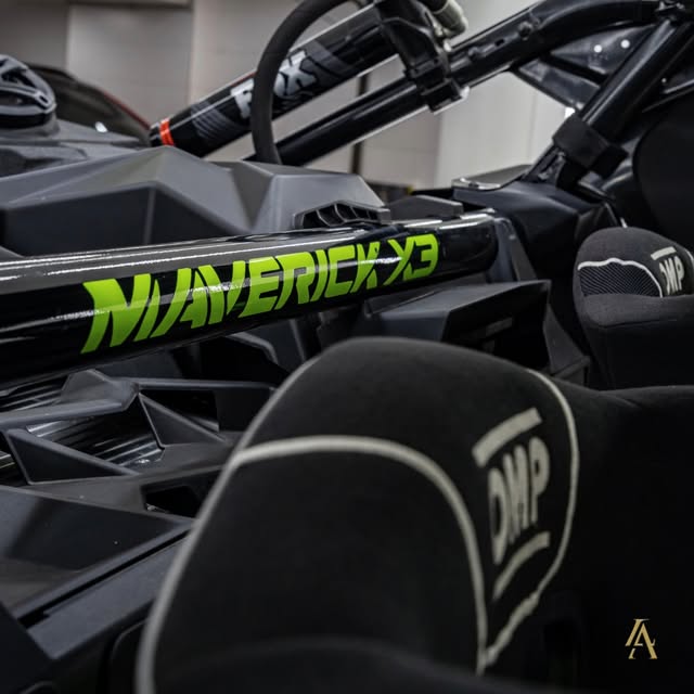 CAN-AM MAVERICK X3 XRS TURBO RR - Imagem 13