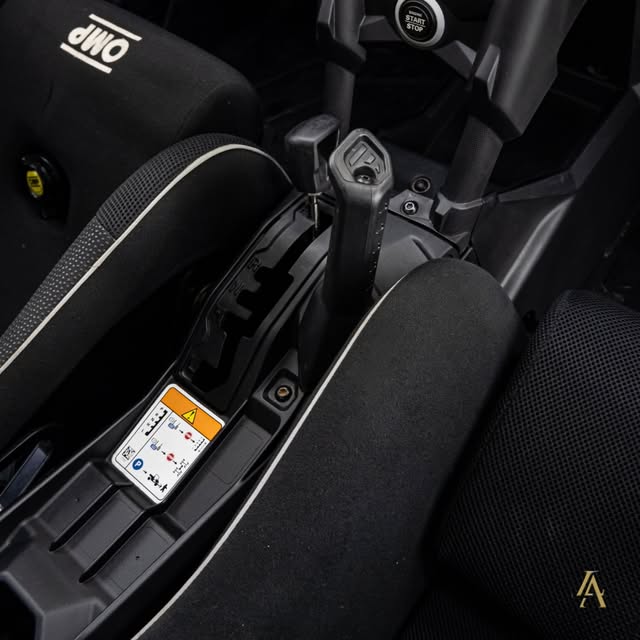CAN-AM MAVERICK X3 XRS TURBO RR - Imagem 14