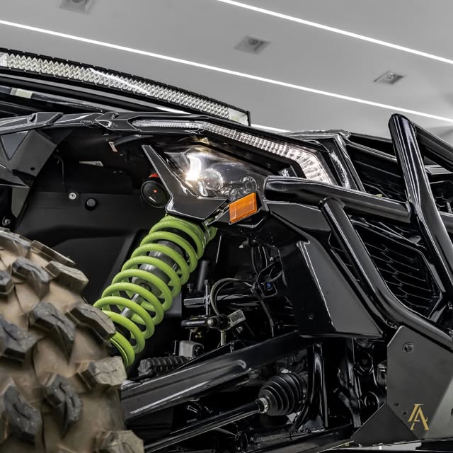 CAN-AM MAVERICK X3 XRS TURBO RR - Imagem 9