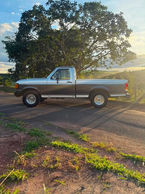FORD F-1000 - Imagem 4