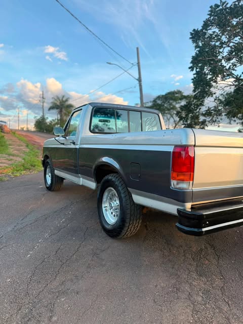 FORD F-1000 - Imagem 5